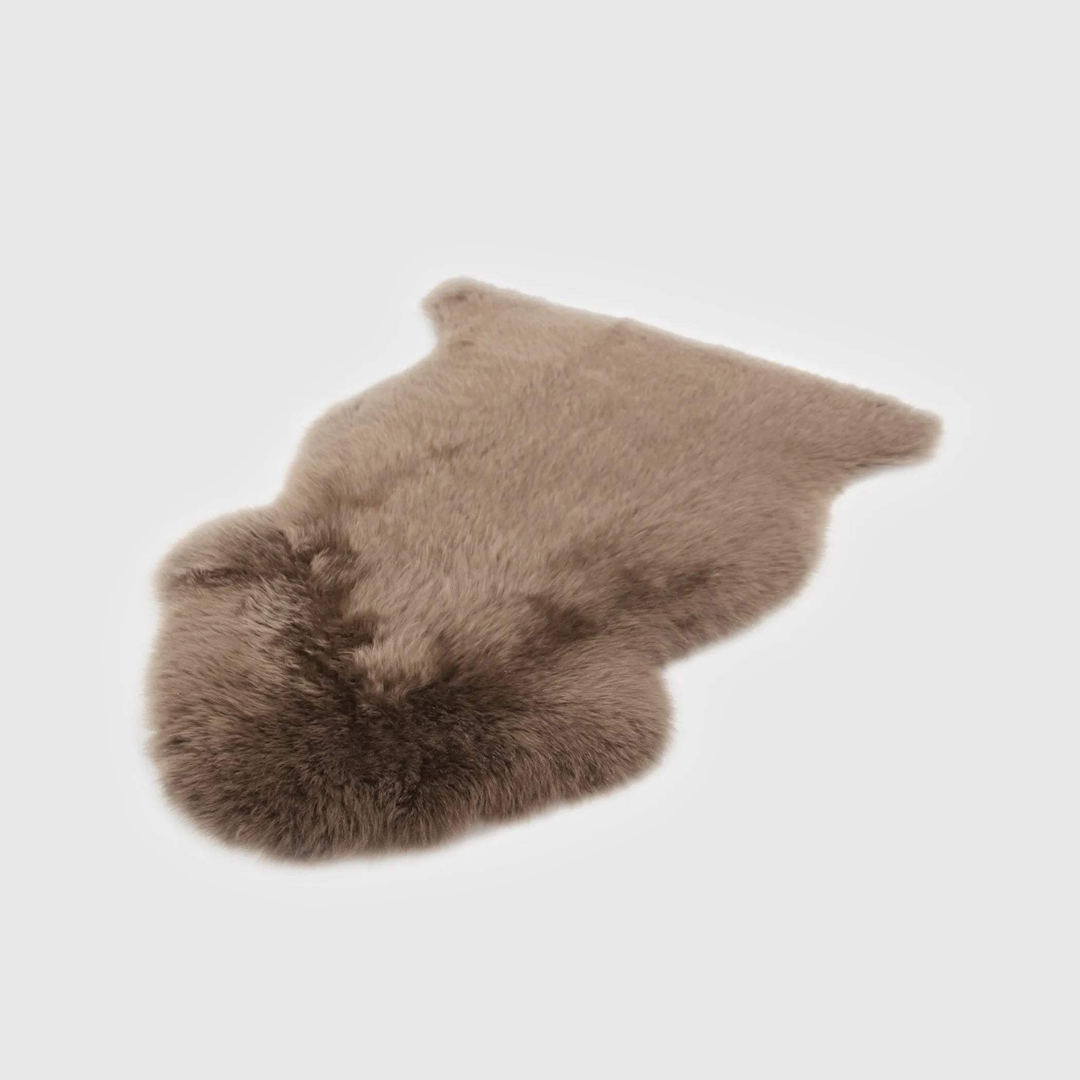 RUSTIC SHEEPSKIN SINGLE PELT RUG